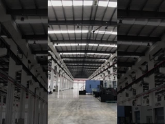 I ventilatori industriali per soffitti migliorano il comfort interno nelle officine